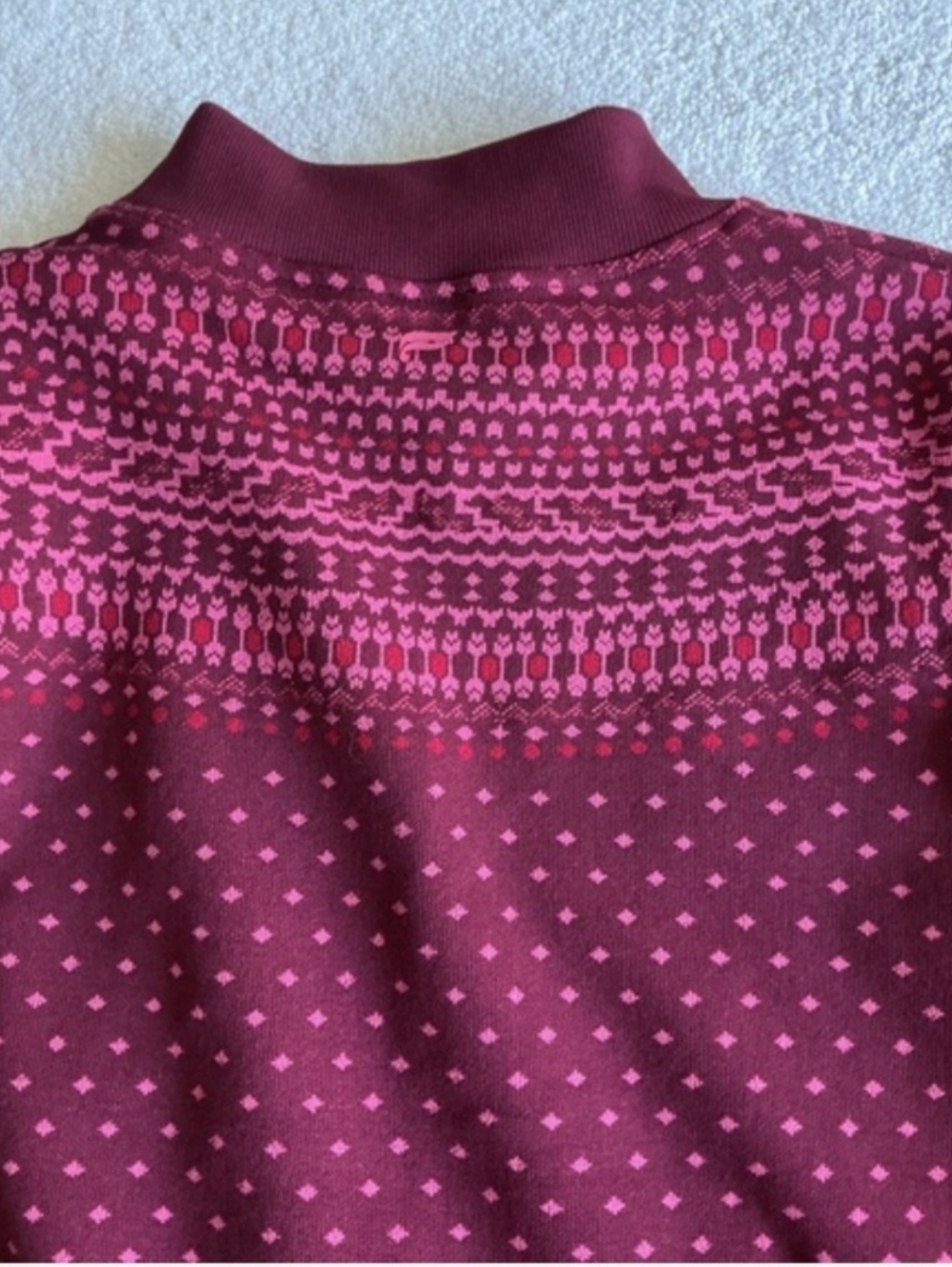Fabletics Berry Pink Patterned Seamless Set - Picture 6 of 8